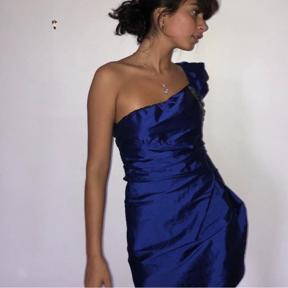 Alexia Admor One-Shoulder Blue Dress
